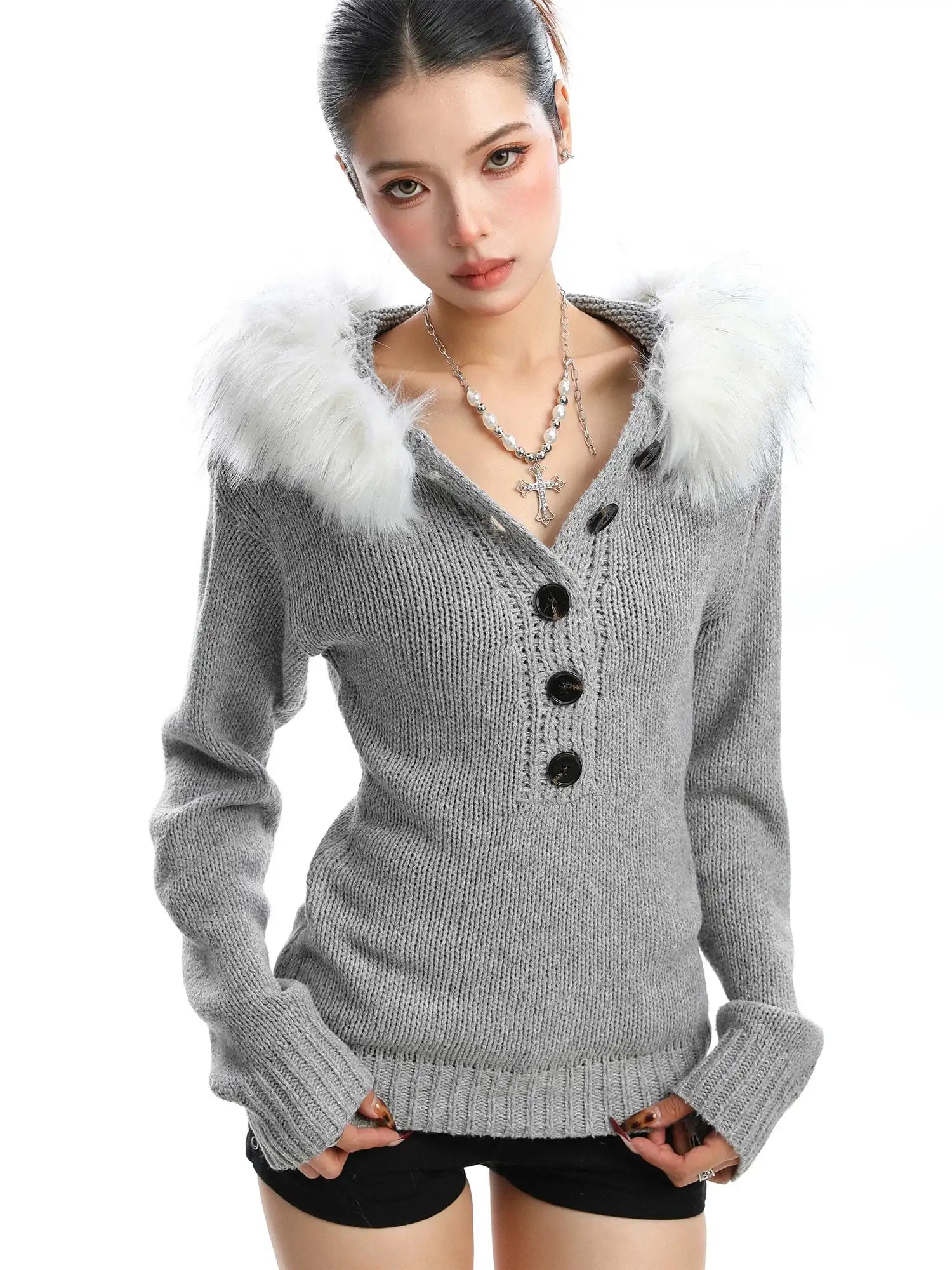 Fur-Trimmed Knit Hoodie with Waist Shape f0347