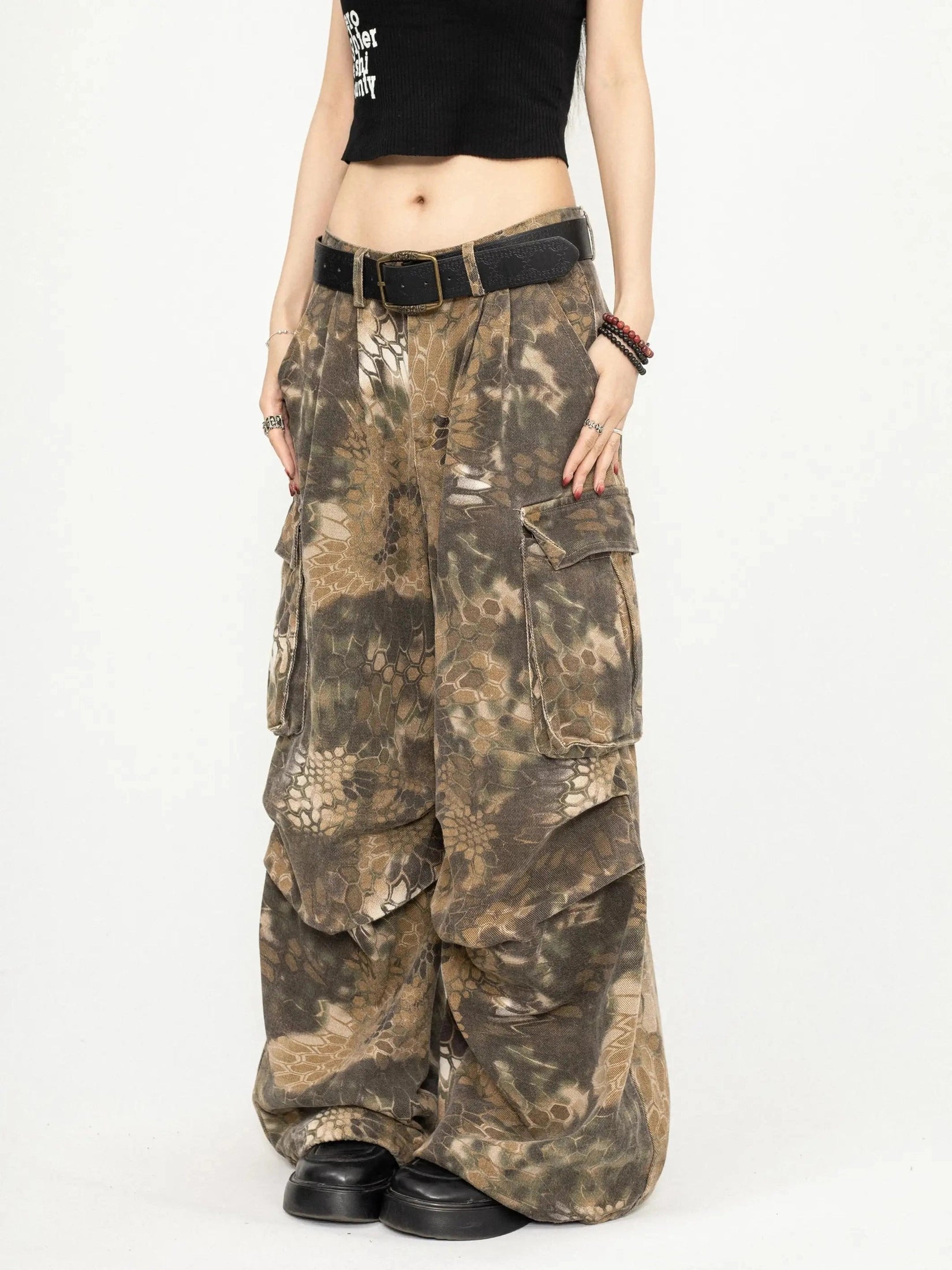 Snake Print Camo Cargo Pants  f0397